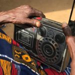 Por el apagón eléctrico, la radio volvió a ser protagonista en España