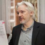 Assange denuncia el otorgamiento del Nobel de la Paz a Corina Machado