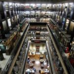 La Armada de Brasil reparte libros